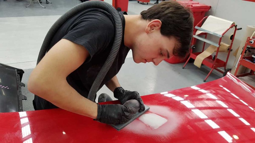 Panel beater vacancies with great career opportunites S.M.A.R.T Careers